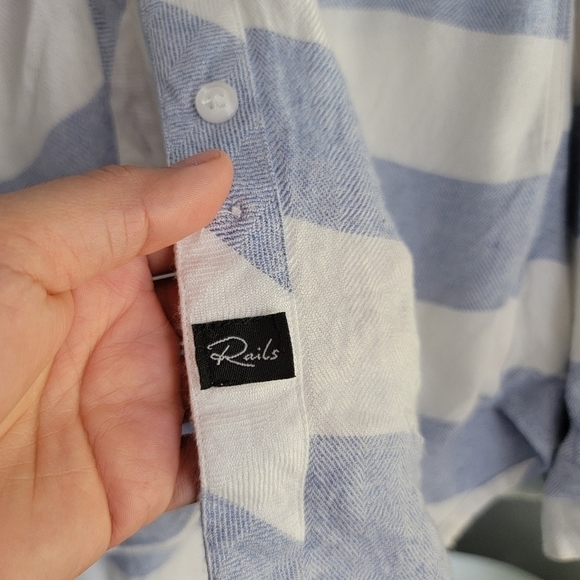 Rails stripped button down women blue and white top - Picture 4 of 5